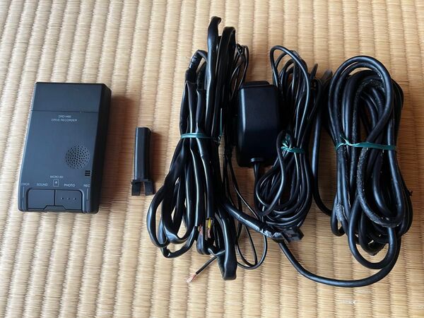 レクサス LS500純正 ドライブレコーダー 086A4-00010 DRD-H66 社外SDカード(32GB)付 中古品①