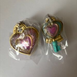 キミとアイドルプリキュア♪ なりきりプリキュア3 ガシャポン ガチャ ハートキラリロック 2種 キュアズキューン キュアキッス