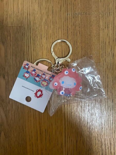 大阪 関西万博 サンリオ ミャクミャク 立体マスコット クリア キーホルダー シナモロール 大阪駅限定