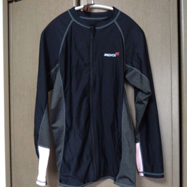 最終値下げ格安♪水着*ラッシュガード/XL