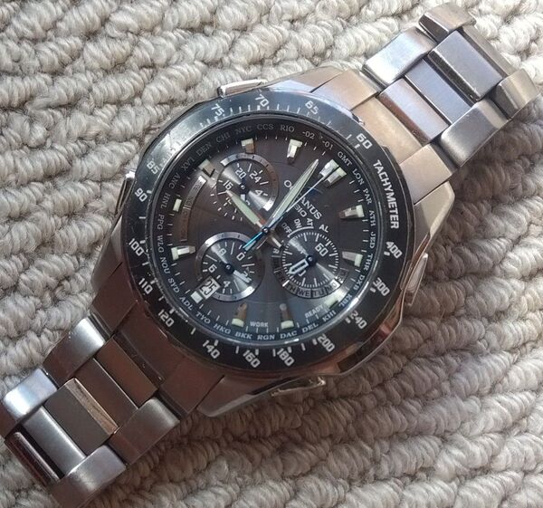 カシオ オシアナス・OCW-M800TBJ-1AJF チタン製 電波ソーラー