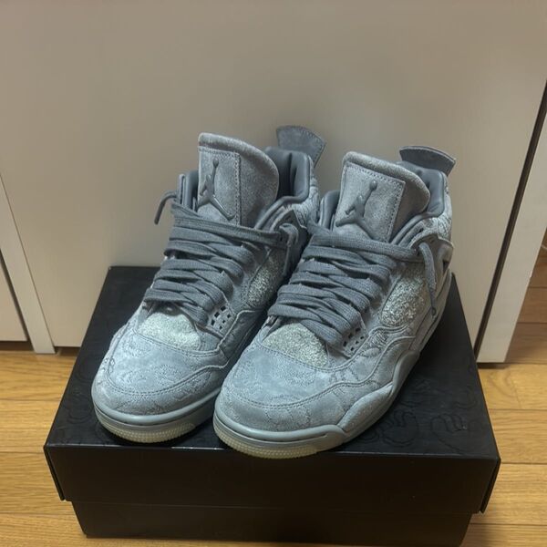 KAWS × Nike Air Jordan 4 Retro "Grey" ナイキ NIKE HIGH スニーカー JORDAN