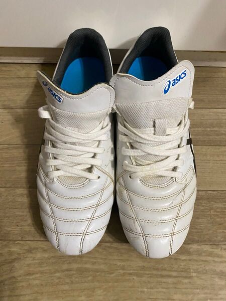 【送料込み】 アシックス(asics)サッカースパイク27.0㎝ LETHAL LEGACY RS【値下げ交渉可】