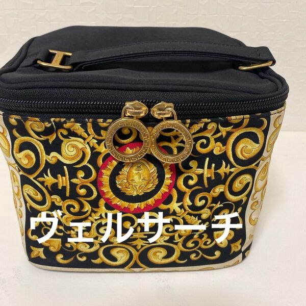 レア ビンテージ VERSACE ヴェルサーチ バニティ バッグ メデューサ 総柄 黒 ブラック 金 ゴールド イタリア製