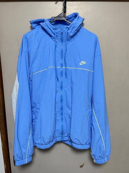 ウインドブレーカー ジャケット JACKET ナイキ NIKE ナイロンジャケット アウター ウーブン 水色 ブルー フード付き