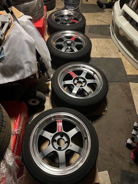 レイズ TE37V 17インチ 8.5j +30 4本 PCD100 4穴値下げ相談どうぞ!