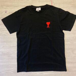 【新品未使用】アミパリス ハート刺繍Tシャツ AMI 黒×赤ハート