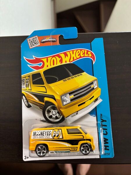 ホットウィール MOONEYES DODGE VAN ダッジバン レア HOTWHEELS ムーンアイズ