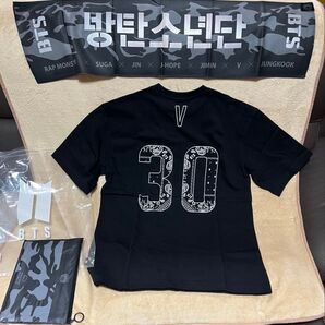 公式 BTS V Tシャツ TEAM BTS TEE V 、公式スローガン 2点セット テテ バンタン テヒョン