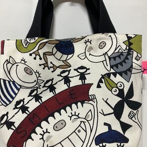 アルベロベロ フフィユ フフちゃんの小ぶりキャンバスバッグ