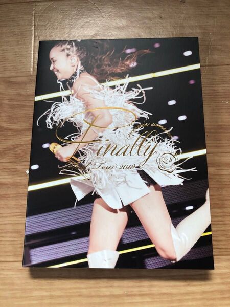 クーポンok★安室奈美恵★初回限定盤Blu-ray★Final Tour東京ドーム最終公演+25周年沖縄ライブ+京セラドーム