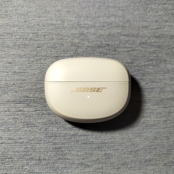 【最終値下げ】Bose Ultra Open Earbuds 充電ケース 白 ボーズ ワイヤレスイヤホン