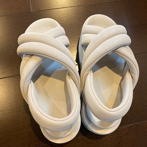 NIKE エアマックス アイラ クリーム2 サイズ22