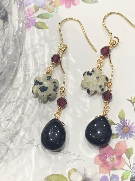 299. ダルメシアンジャスパー×モリオン ハンドメイド 天然石 イヤリング ステンレス 天然石ピアス ガーネット
