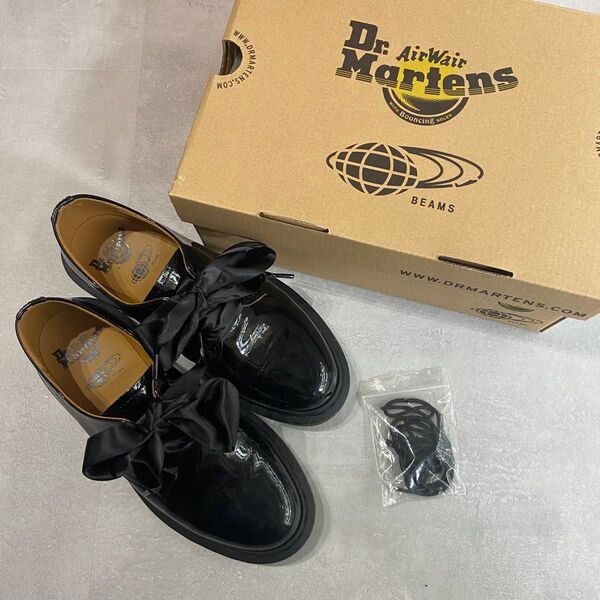 【極美品】ドクターマーチン beams別注 ビームス別注 黒パテント 3aye リボンシューズ レインシューズ 24.0