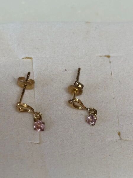 18Kアメジストピアス