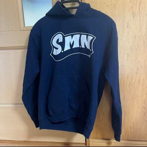 S.M.N パーカー