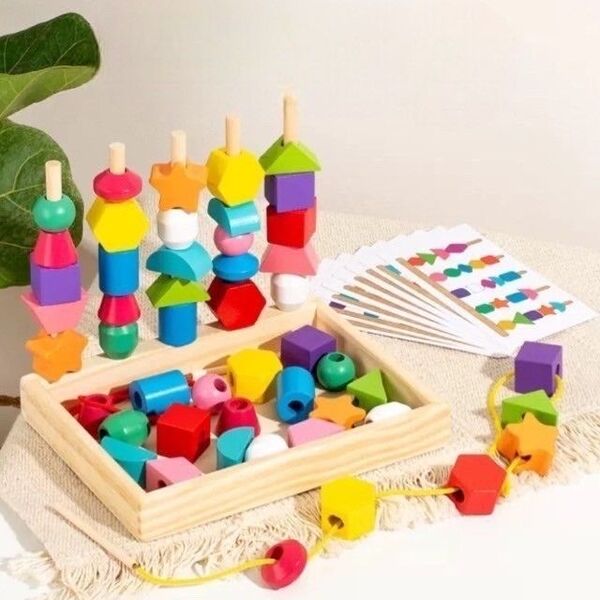知育玩具 紐通し モンテッソーリ パズル 子ども 木製 おもちゃ 積み木 つみき 大人 人気 ヒット商品