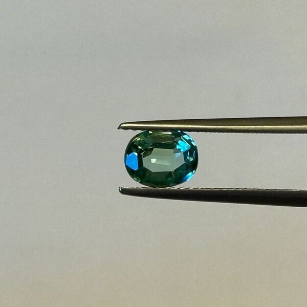 天然石グリーントルマリンルース(裸石) 1.31ct's