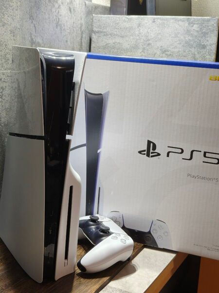 新型 美品 PlayStation 5 slim CFI-2000A01