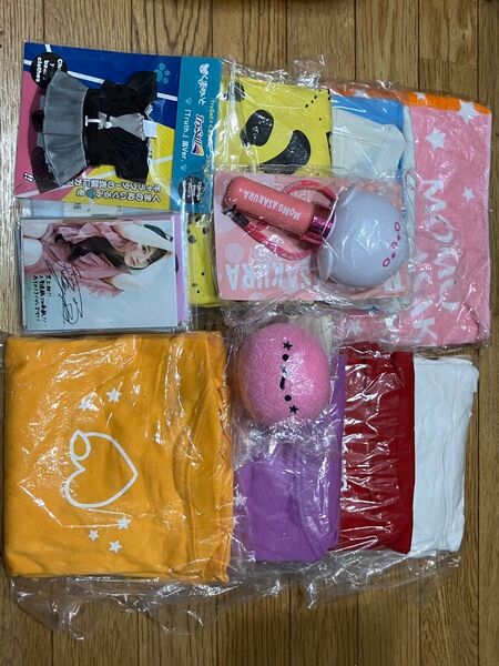 Trysail グッズ まとめ 麻倉もも 夏川椎菜 雨宮天 Tシャツ タオル ペンライト ブロマイド
