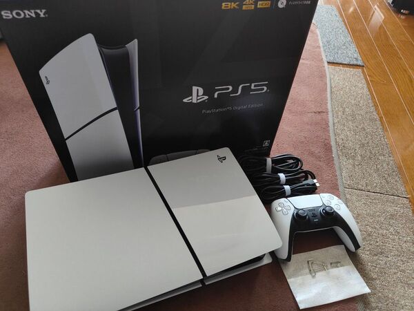PS5 slim CFI-2000B01 本体 デジタル
