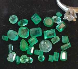 Сертификат Колумбии приобретать Muzo Emerald 10 Carat или более редкие свободные натуральные необработанные ювелирные украшения