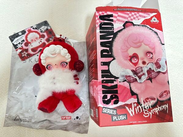 POPMART SKULLPANDA Winter Symphony ぬいぐるみ