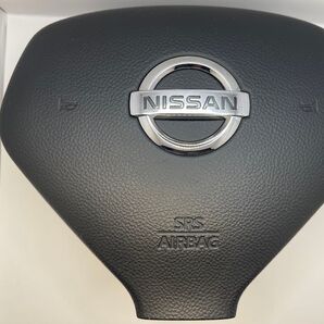 日産 V36スカイライン クーペ/セダン 純正エアバックカバー中古品