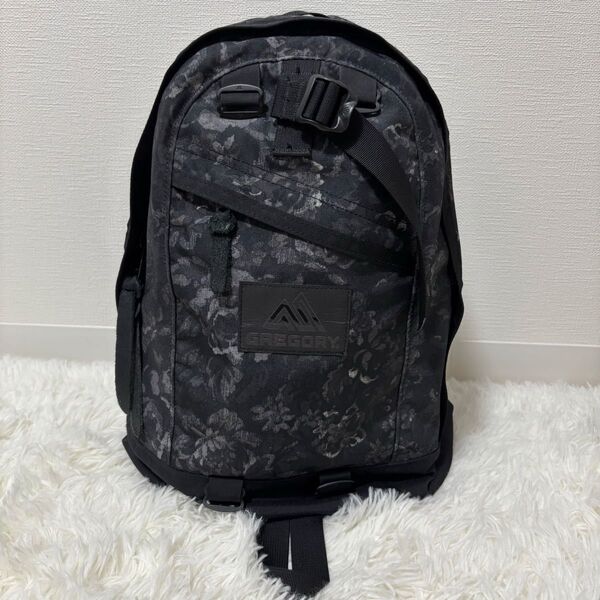 【良品】グレゴリー デイパック バックパック ブラックタペストリー 18L