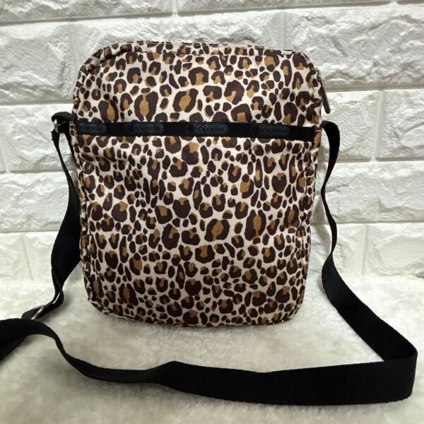 【美品】レスポートサック ヒョウ柄 ショルダーバッグ