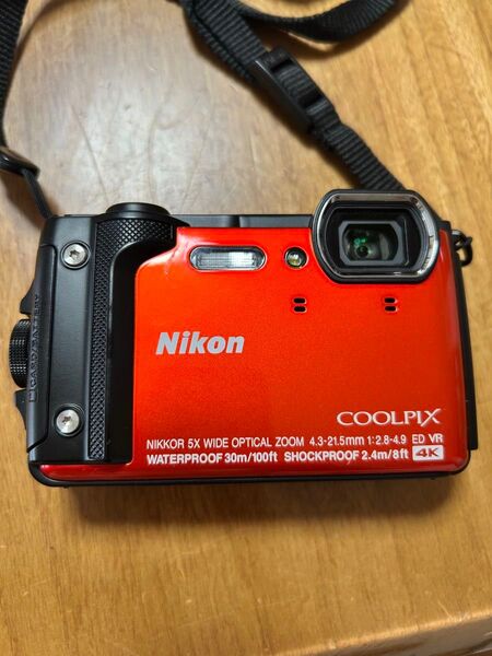 Nikon COOLPIX W300 防水 耐衝撃 デジタルカメラオレンジ