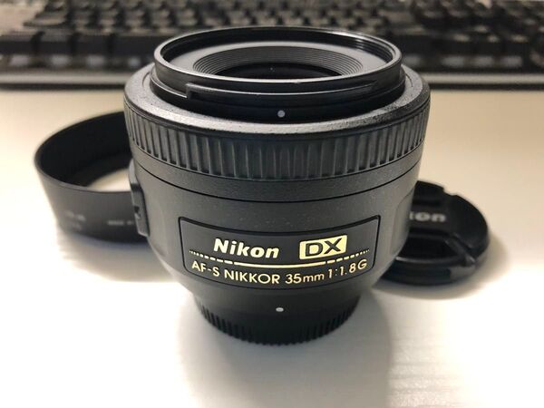 Nikon AF-S DX NIKKOR 35mm f1.8 G 単焦点レンズ ニコン NIKKOR フード付き