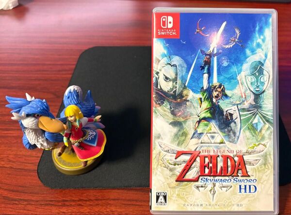ゼルダの伝説 スカイウォードソードHDとamiiboゼルダ&ロフトバードセット