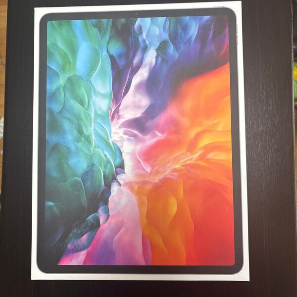 iPad Pro12.9 第四世代128GB WiFiモデル 中古感動品 バッテリー96%