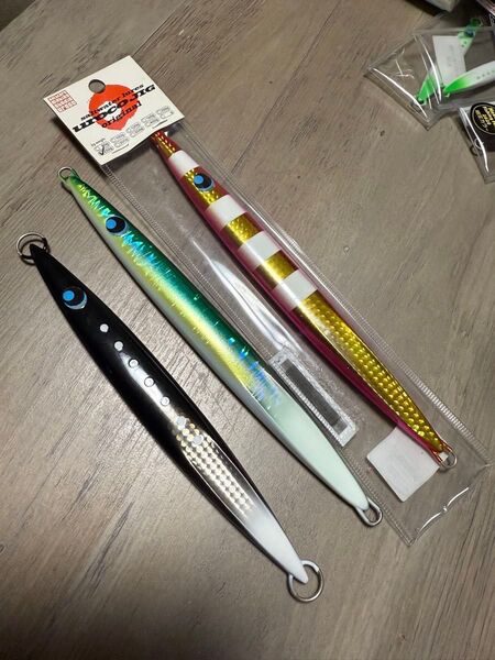 新品未使用品3個セット ウロコジグ 250g 200g オリジナル ジギング メタルジグ