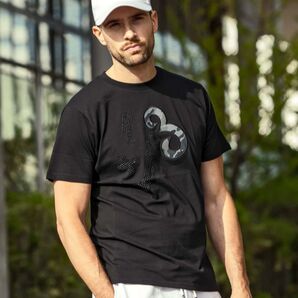 【1PIU1UGUALE3 RELAX】ラインストーン×カモ柄ロゴ半袖Tシャツ