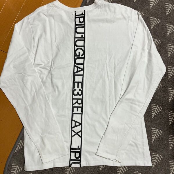 【1PIU1UGUALE3RELAX】バックロゴTシャツ