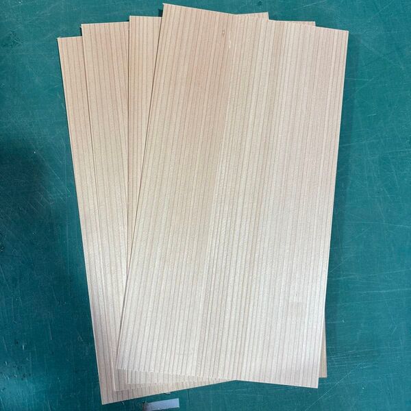 杉 突板 160x300x2.5mm 4枚セットベニヤ