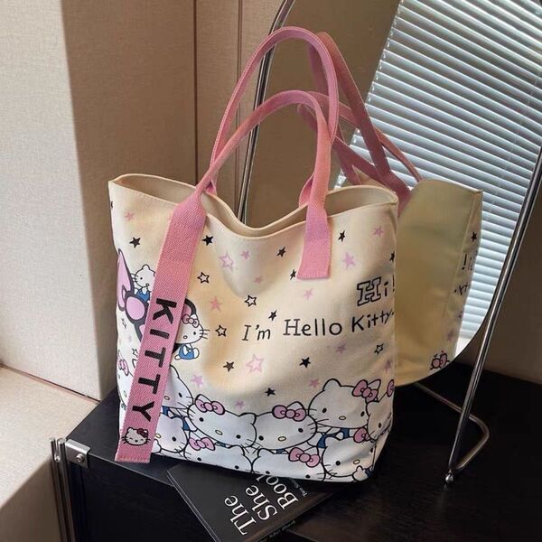 入荷 大人気 ハローキティ トートバッグ キャンバス地 ピンク