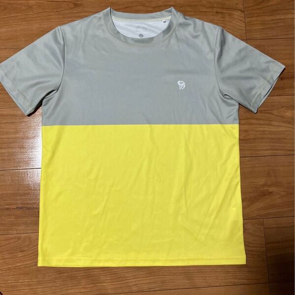 マウンテンハードウェア MOUNTAIN HARDWEAR 半袖Tシャツ 黄色グレー イエロー メンズ 登山 アウトドアスポーツ