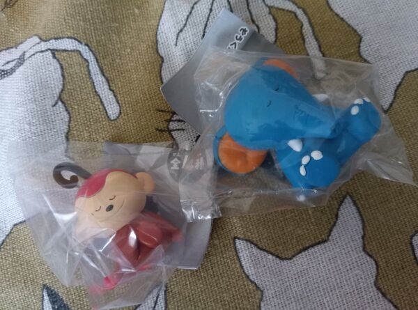 たべっ子どうぶつ THE MOVIE 肩ズンFig. さるくん&ぞうくん