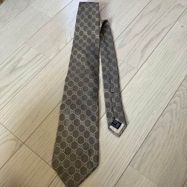 【美品】グッチGUCCI ネクタイ ゴールド メンズ