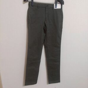 【新品タグ付】UNIQLO スリムフィットチノ パンツ 76