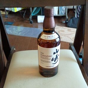 サントリー 山崎 シングルモルト ウイスキー