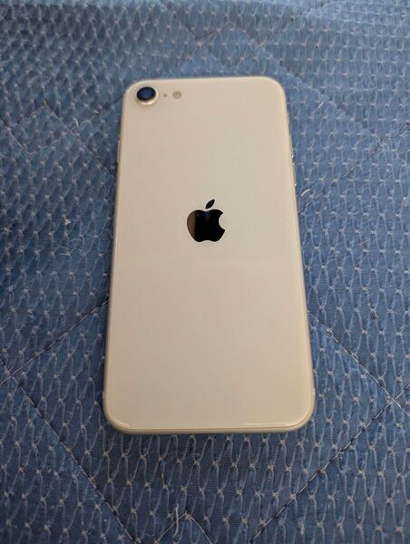 iPhone SE 第3世代 64GB ホワイト シムフリー 本体のみ