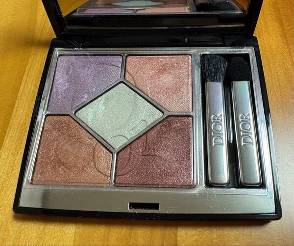 DIOR ディオールショウ サンク クルール ( 933 パステルグロウ) サマーコレクション 2024 限定品 アイシャドウ