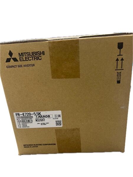 三菱電機 インバータ FR-E720-5.5K E700シリーズ 三相200V 5.5kW