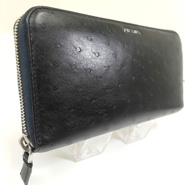 プラダ オーストリッチ レザー ラウンド ファスナー 長財布 黒 PRADA