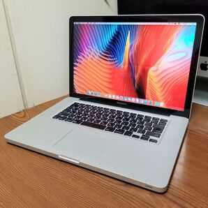 MacBook Pro 15インチ C2D 4GB HDD500GB